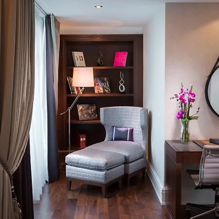 Breidenbacher Hof, Grandhotel 2025 - 101 Besten Hotel 5*
